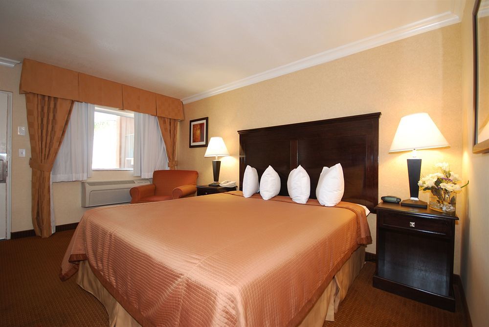 Pasadena Rose & Crown Hotel 외부 사진