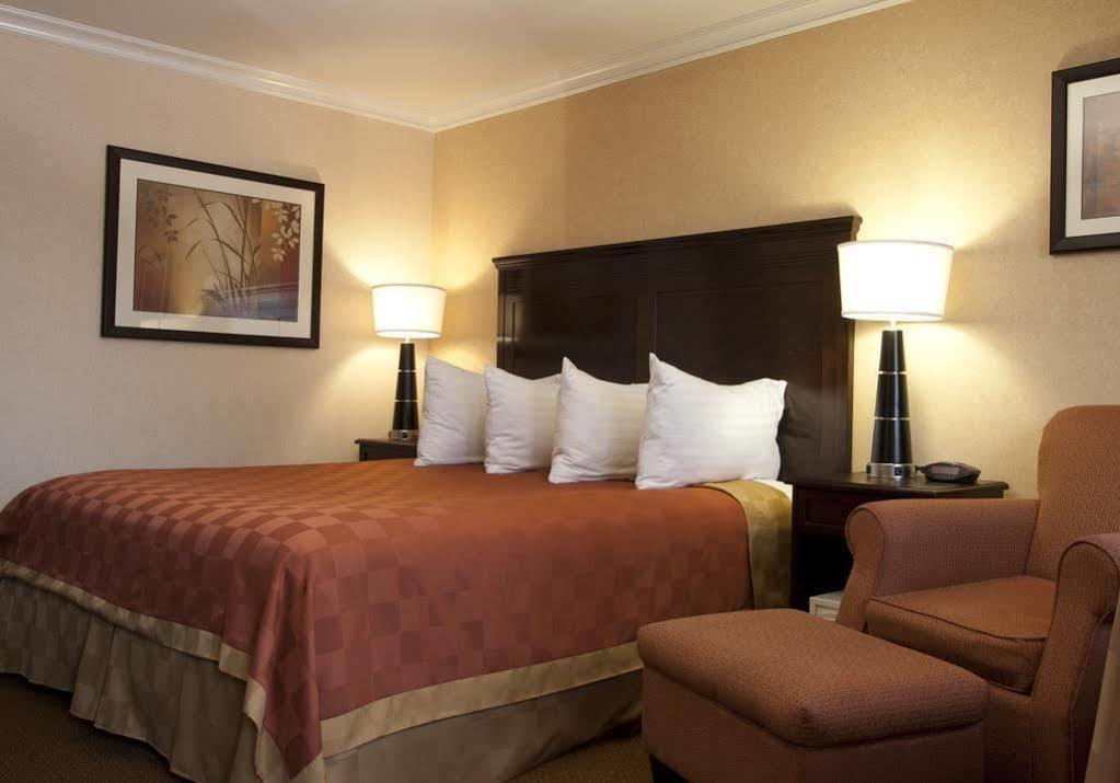 Pasadena Rose & Crown Hotel 외부 사진