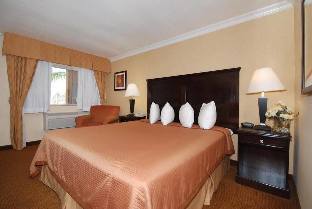 Pasadena Rose & Crown Hotel 외부 사진