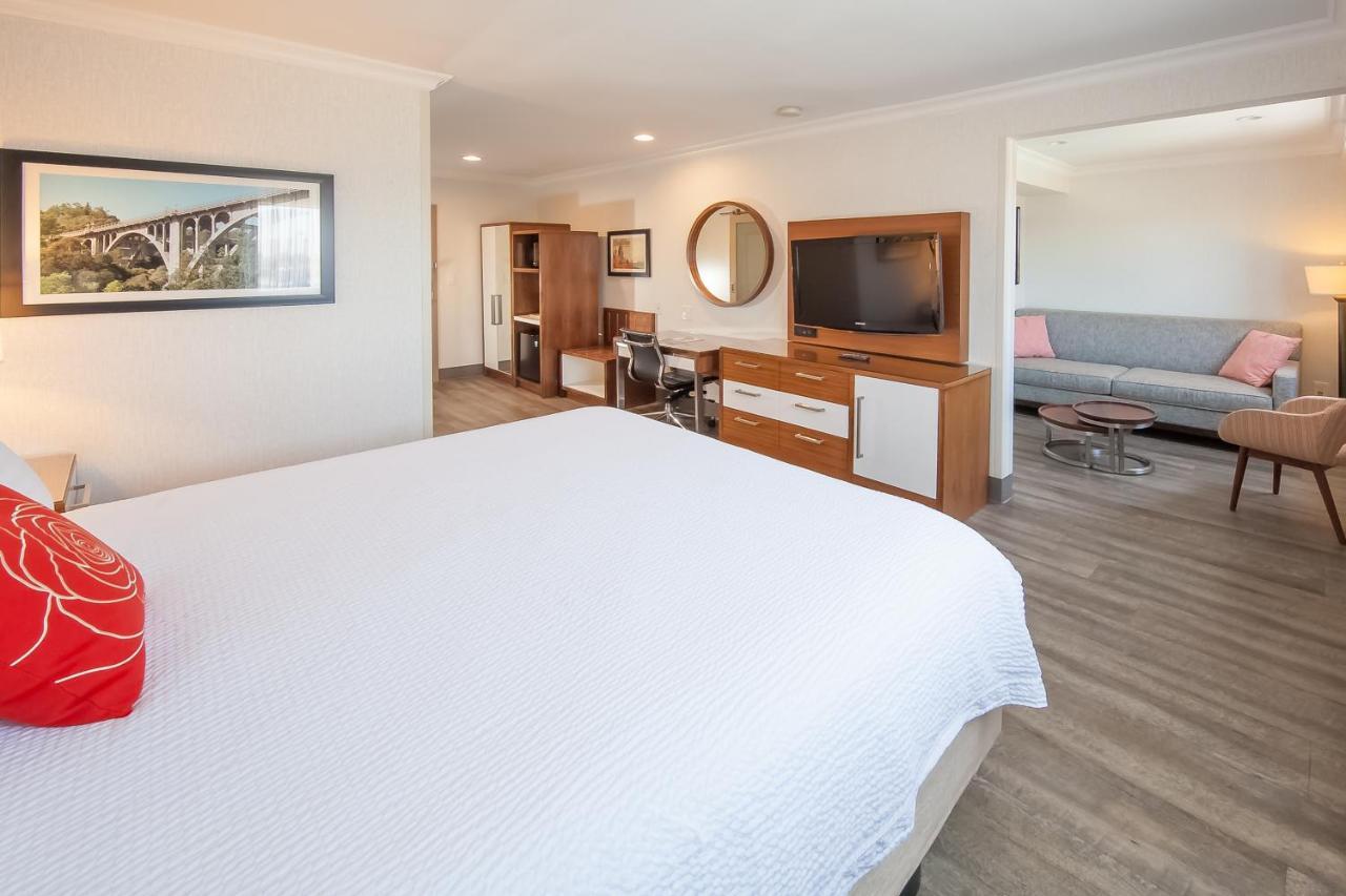 Pasadena Rose & Crown Hotel 외부 사진